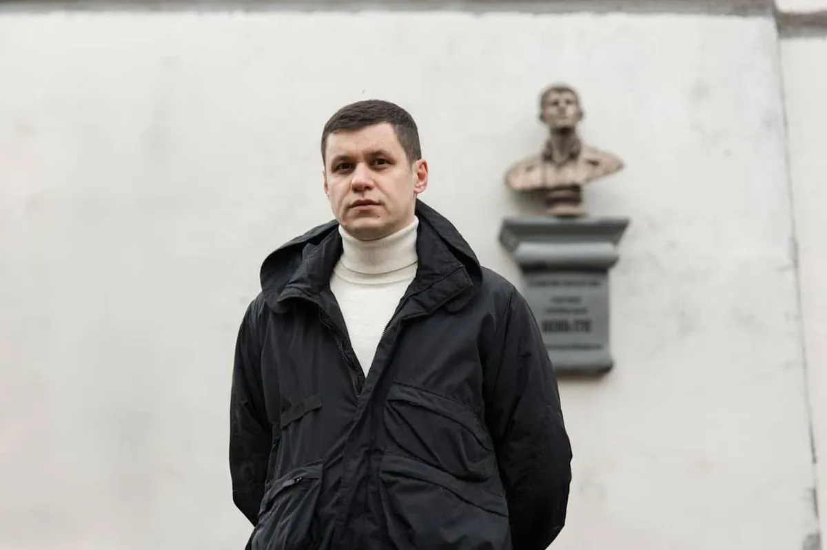Меморіальна дошка-пам’ятник на честь Василю Стусу
